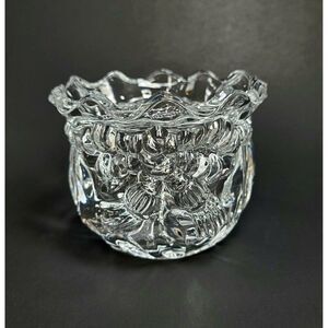 IMPERIAL CRYSTAL Fine 24% Lead Bowl Flower Bow Bou